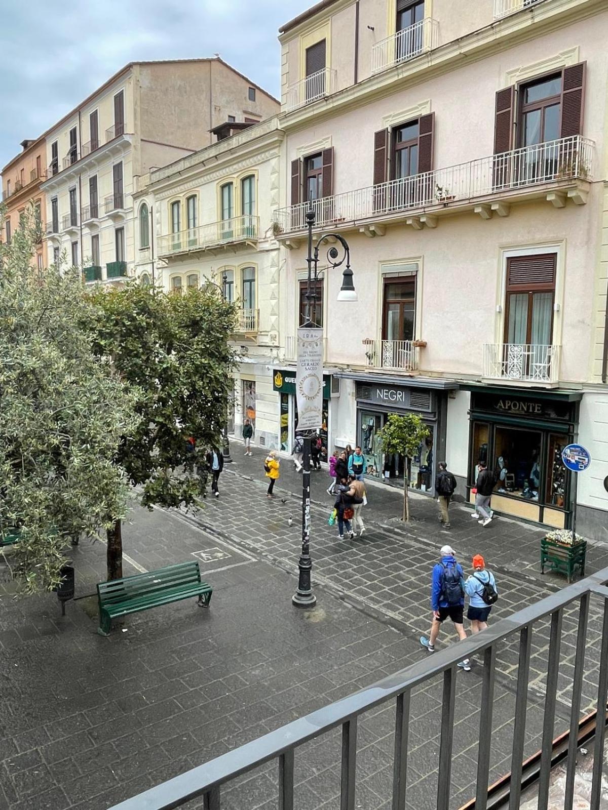 Residenza Il Campanile Hotel Sorrento Bagian luar foto