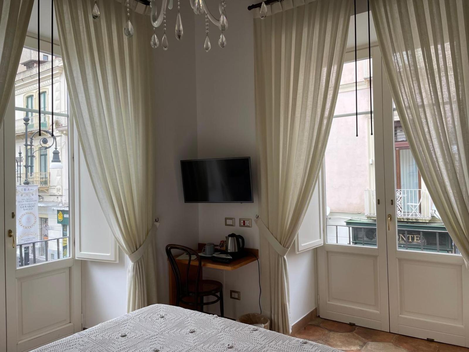Residenza Il Campanile Hotel Sorrento Bagian luar foto