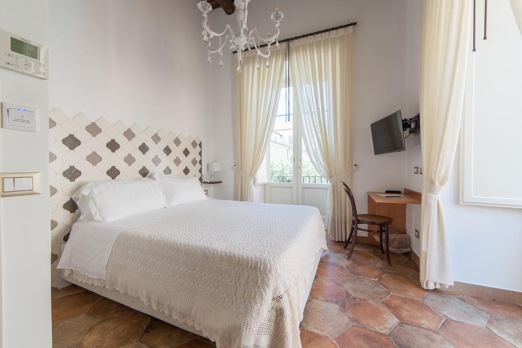 Residenza Il Campanile Hotel Sorrento Bagian luar foto