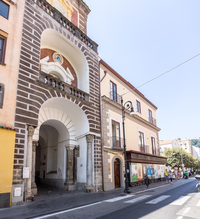 Residenza Il Campanile Hotel Sorrento Bagian luar foto